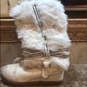 Girls white faux fur Justice Boots